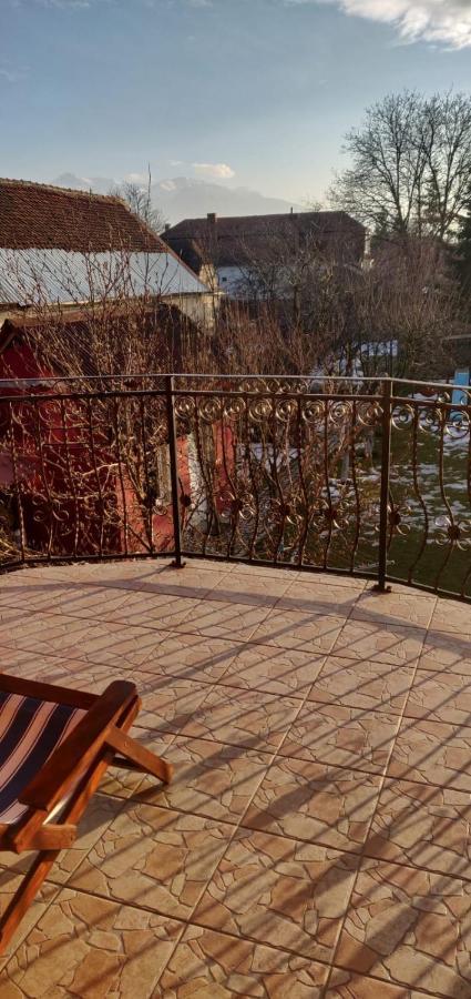 Casa Terzea Hotel Risnov Bagian luar foto